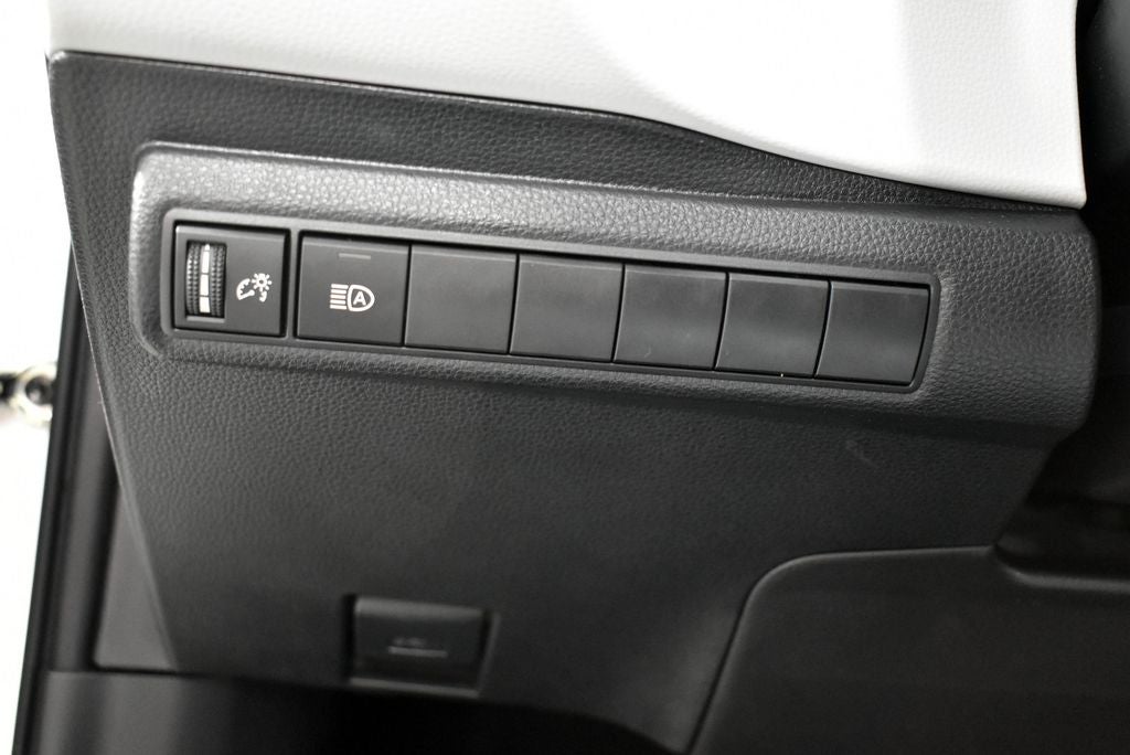 2025 Toyota COROLLA HATCHBACK XSE