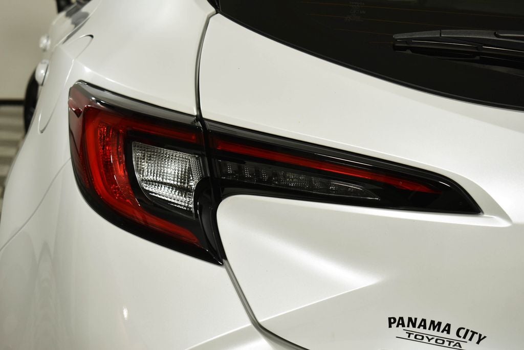 2025 Toyota COROLLA HATCHBACK XSE