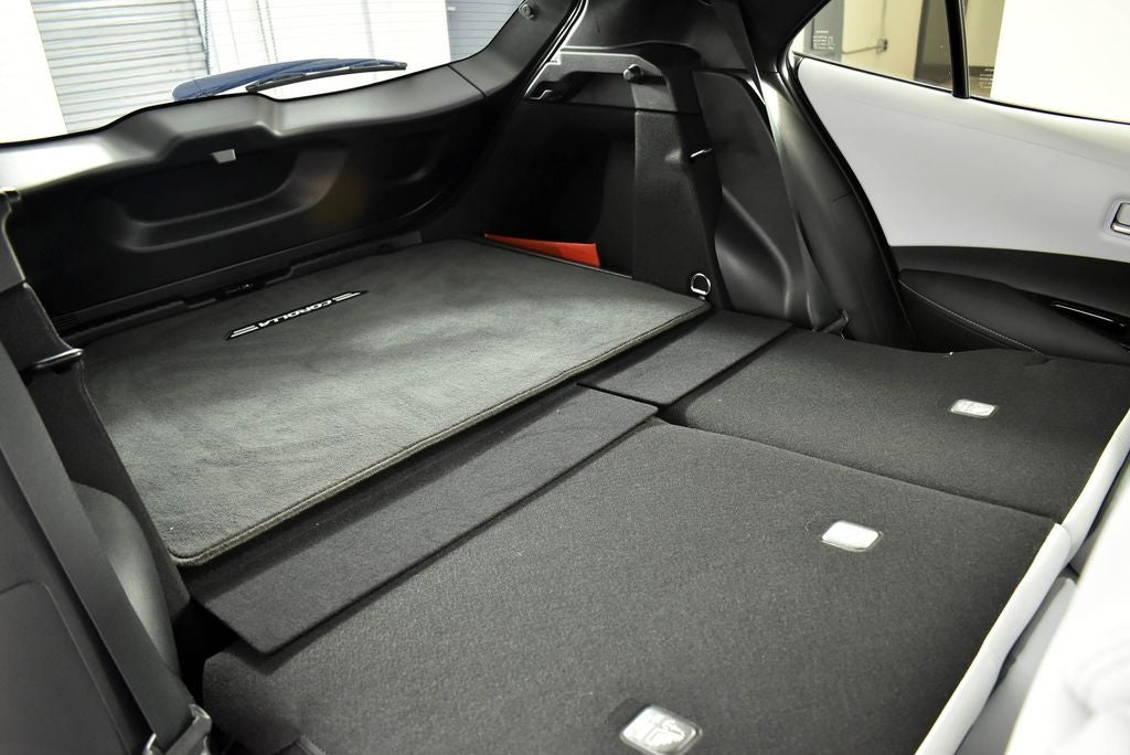 2025 Toyota COROLLA HATCHBACK XSE