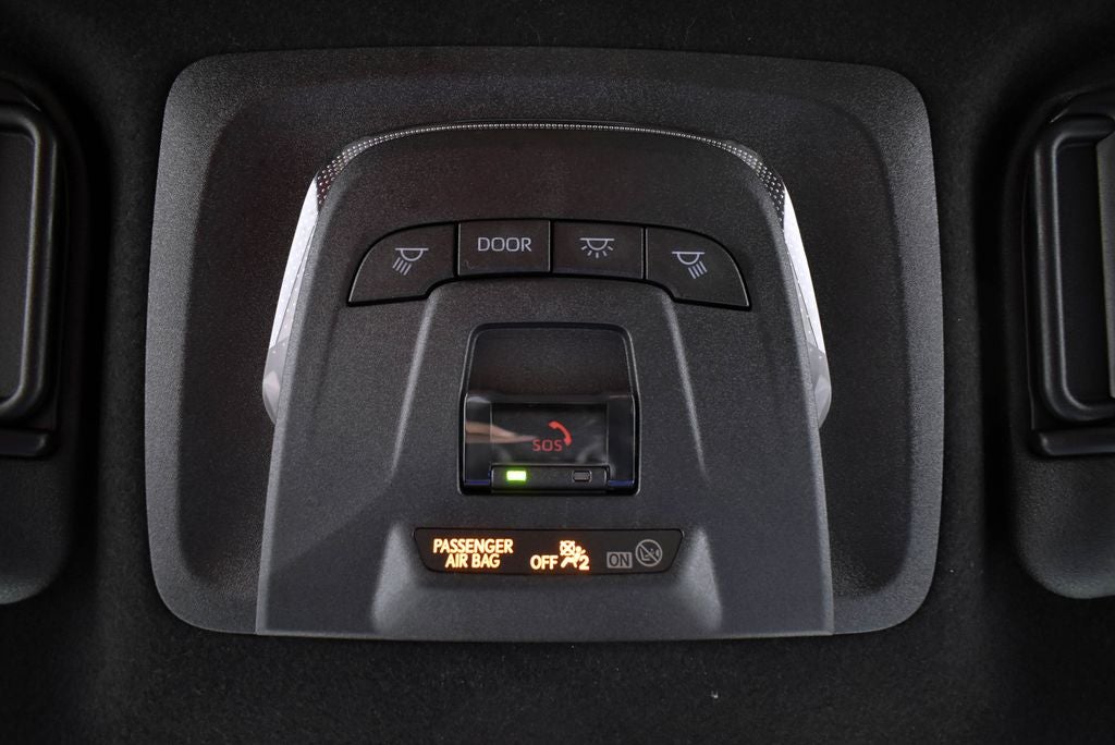 2025 Toyota COROLLA HATCHBACK XSE