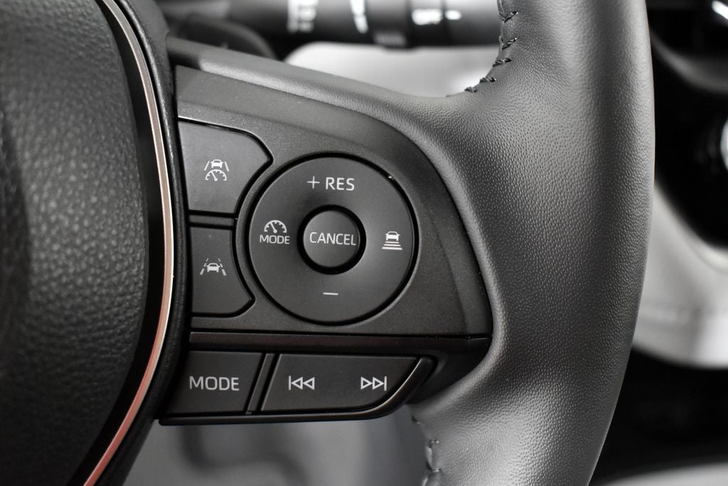 2025 Toyota COROLLA HATCHBACK XSE