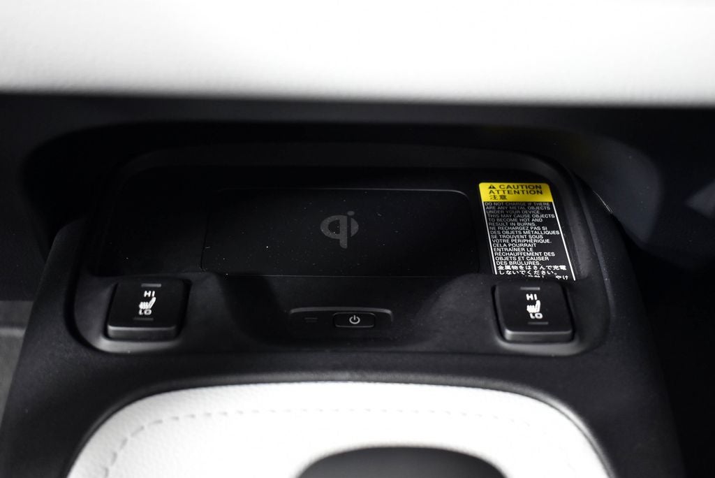 2025 Toyota COROLLA HATCHBACK XSE