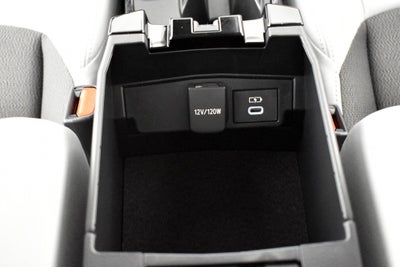 2025 Toyota COROLLA HATCHBACK XSE