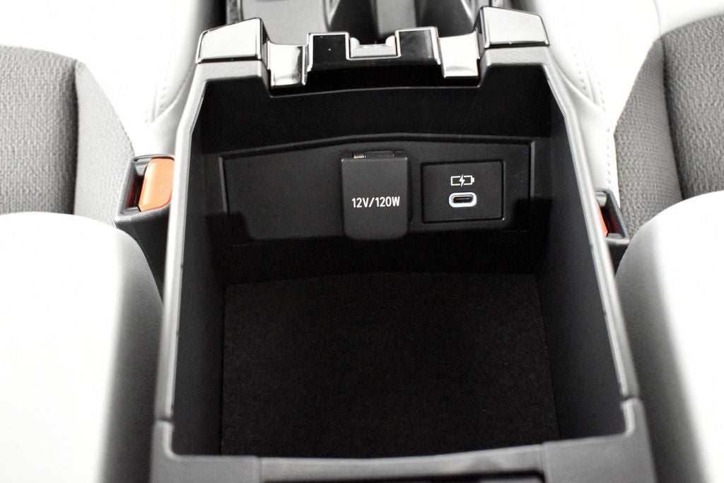 2025 Toyota COROLLA HATCHBACK XSE