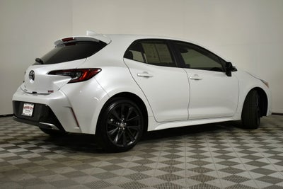 2025 Toyota COROLLA HATCHBACK XSE