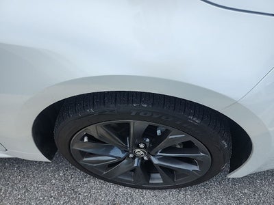 2024 Toyota Corolla Hatchback XSE