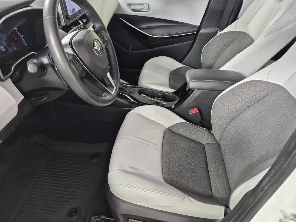 2024 Toyota Corolla Hatchback XSE