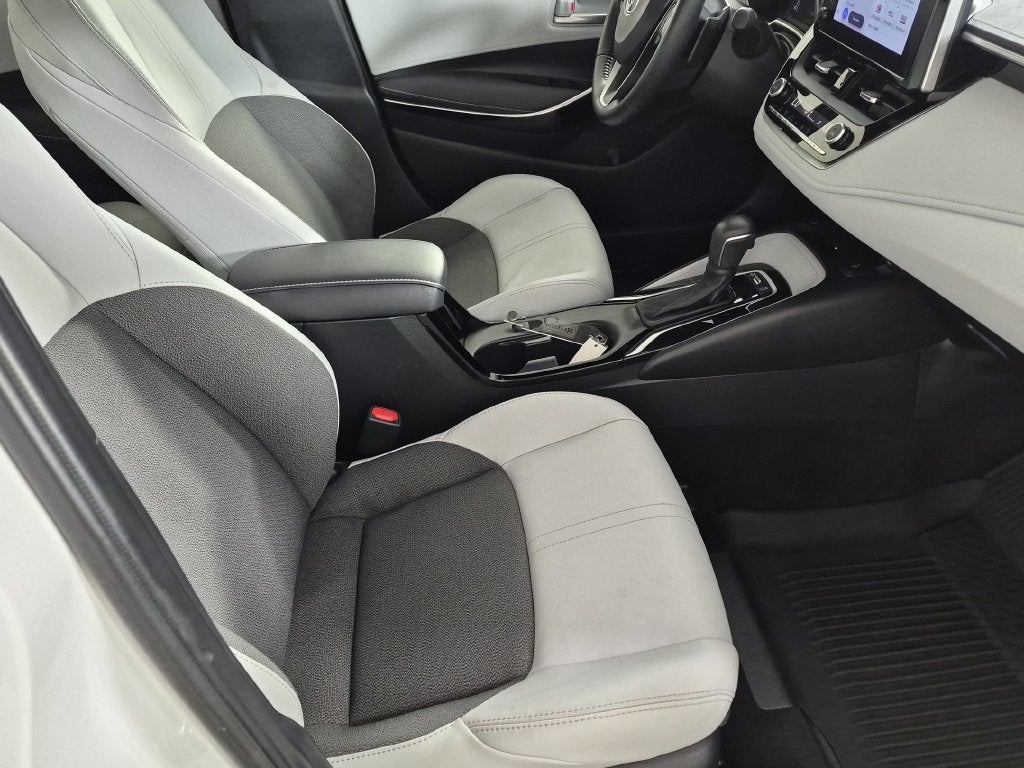 2024 Toyota Corolla Hatchback XSE