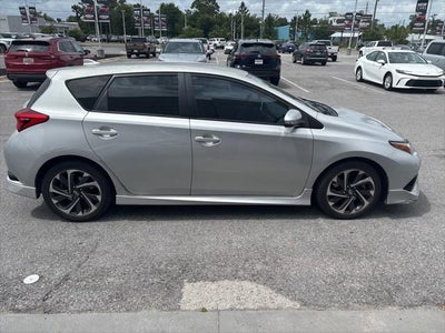 2016 Scion SCION iM Base