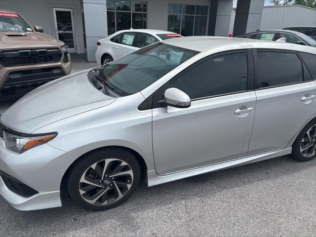 2016 Scion SCION iM Base
