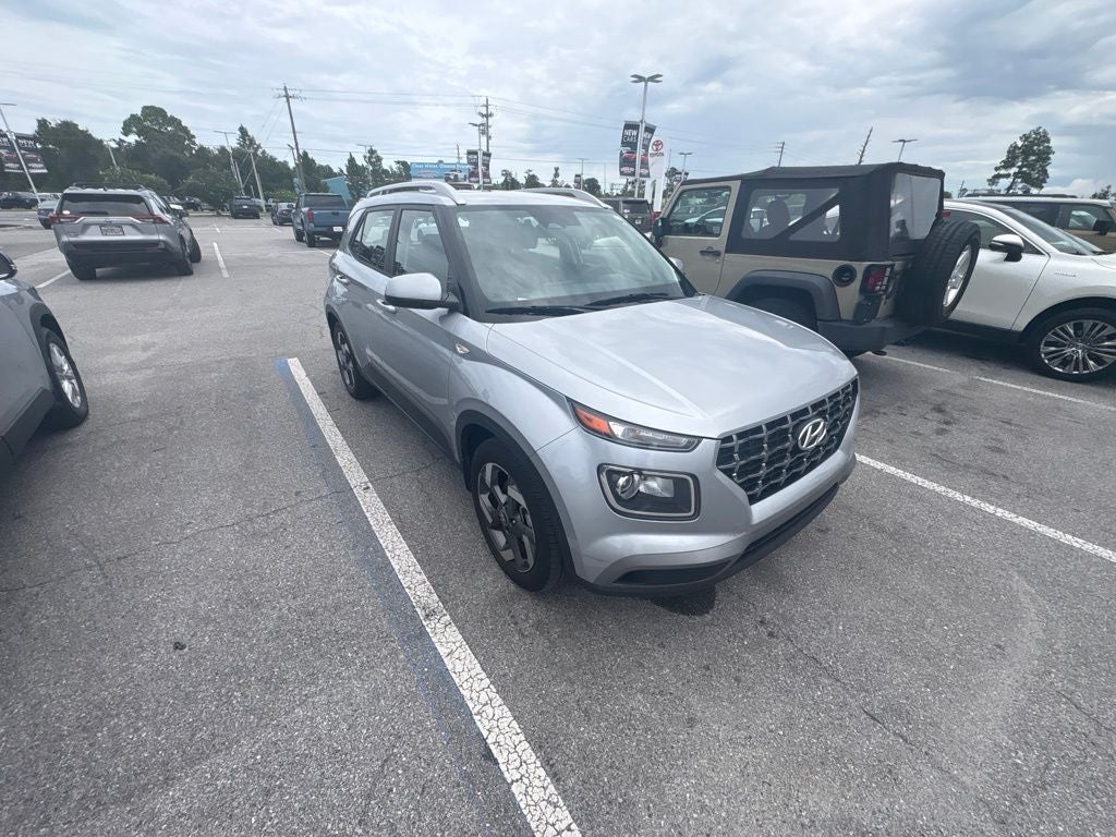 2023 Hyundai Venue SEL