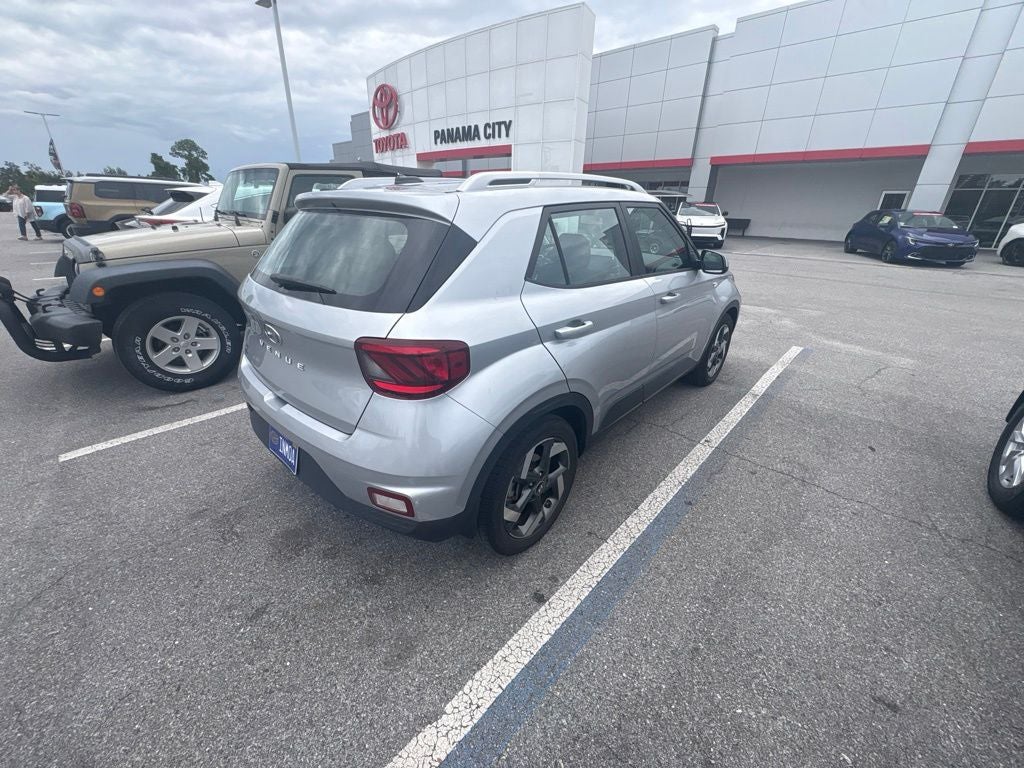 2023 Hyundai Venue SEL