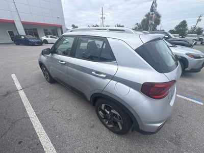2023 Hyundai Venue SEL