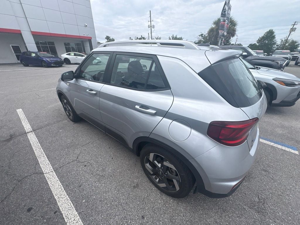 2023 Hyundai Venue SEL