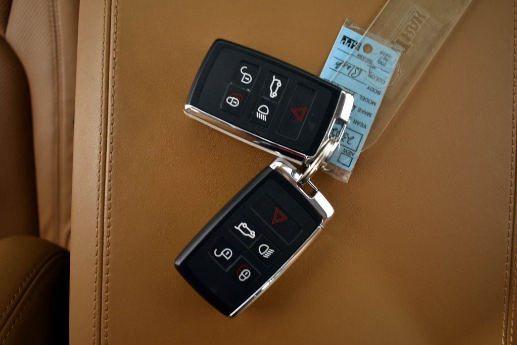 2024 Land Rover Defender S