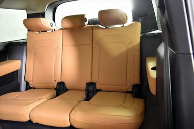 2024 Land Rover Defender S