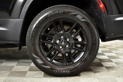 2024 Land Rover Defender S