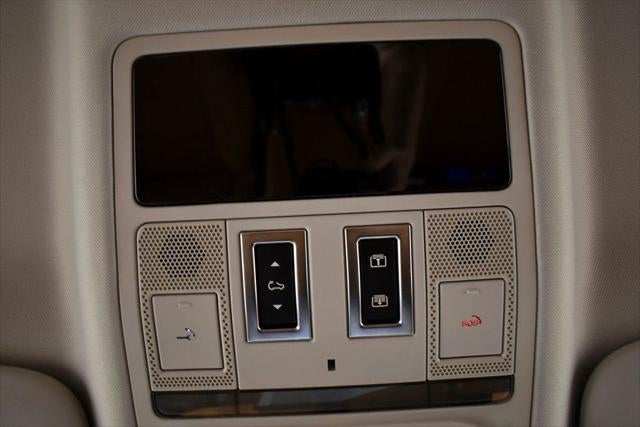 2024 Land Rover Defender S