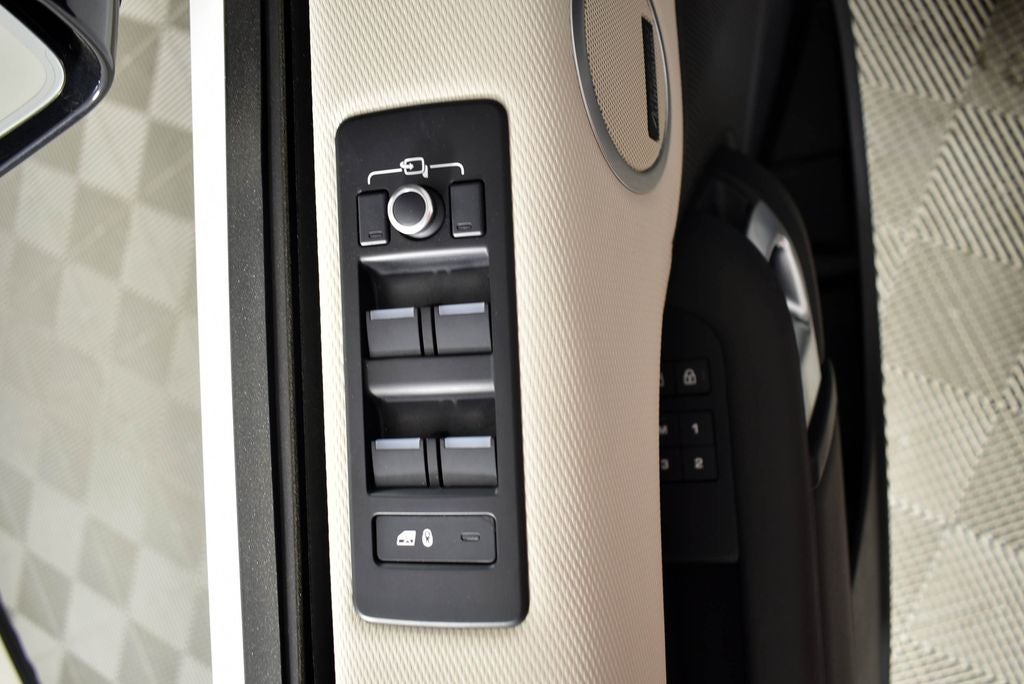 2021 Land Rover Discovery HSE R-Dynamic