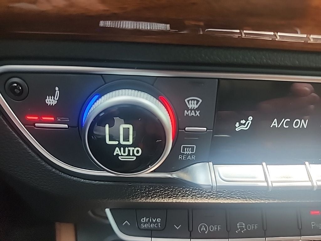 2022 Audi Q5 45 S line Premium quattro