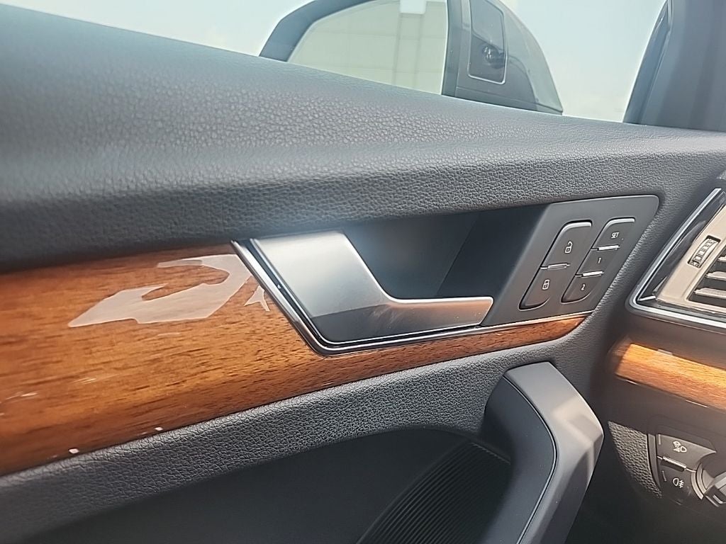 2022 Audi Q5 45 S line Premium quattro
