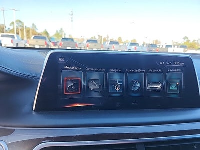 2016 BMW 740i 740i