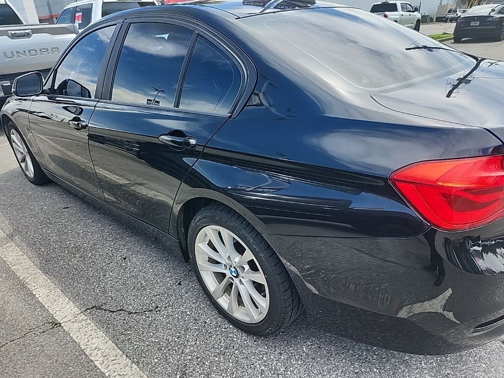 2016 BMW 320i 320i