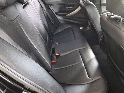 2016 BMW 320i 320i