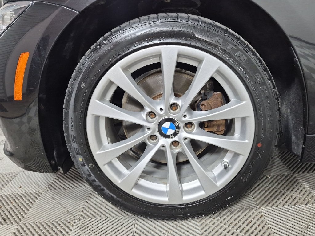 2016 BMW 320i 320i