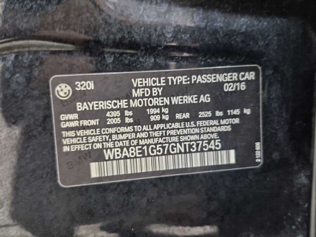 2016 BMW 320i 320i