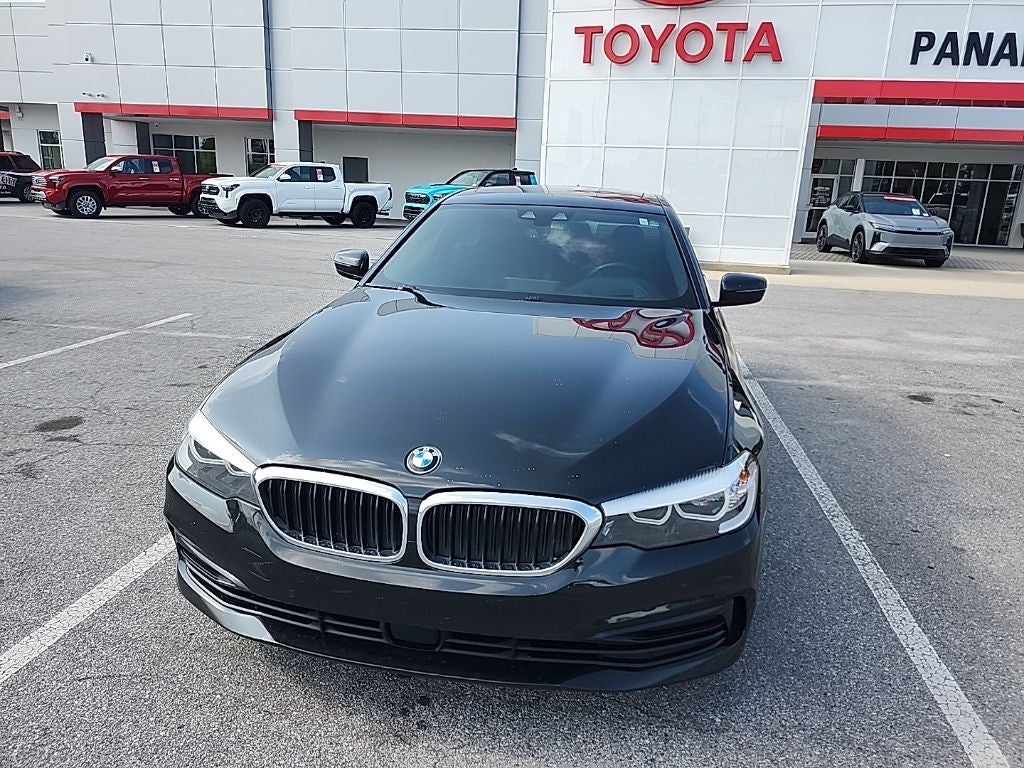 2019 BMW 540i 540i