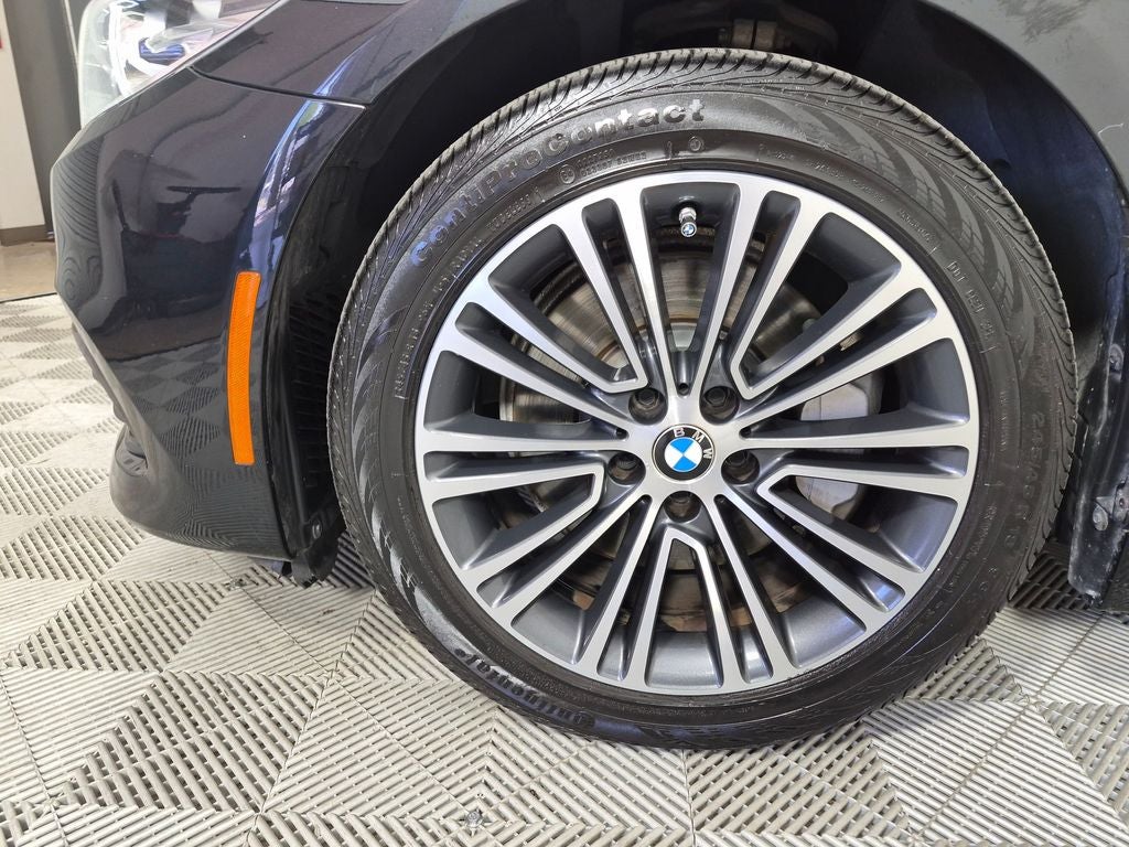 2019 BMW 540i 540i