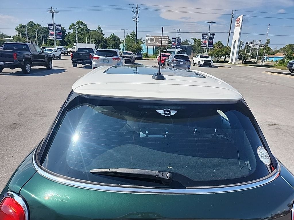 2015 MINI Hardtop Base