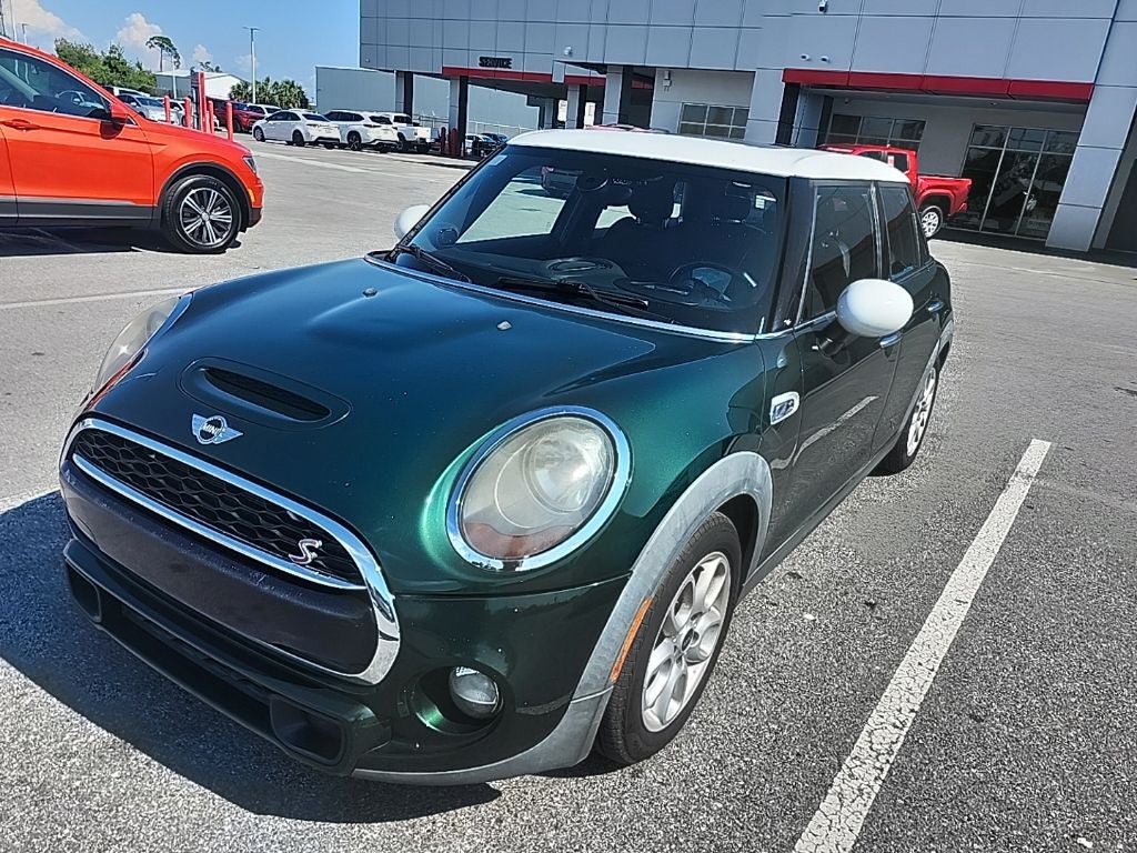 2015 MINI Hardtop Base