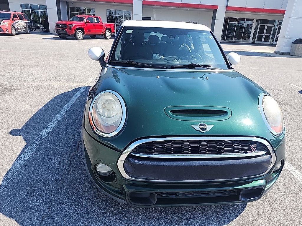 2015 MINI Hardtop Base