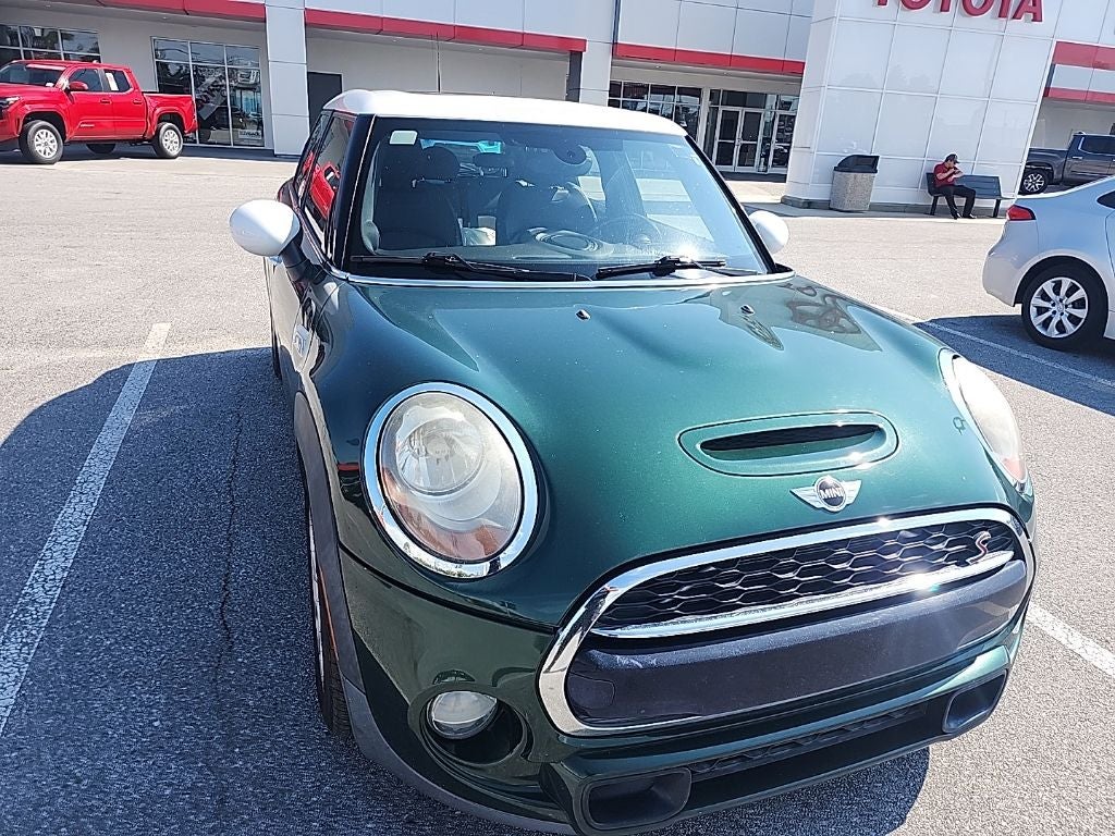 2015 MINI Hardtop Base