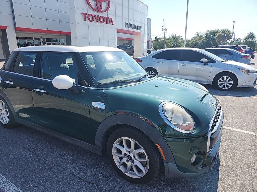 2015 MINI Hardtop Base