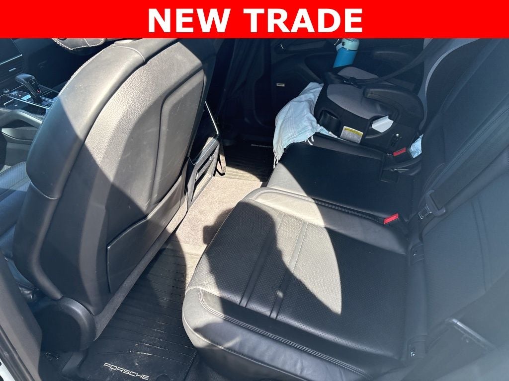 2021 Porsche Cayenne Coupe Base