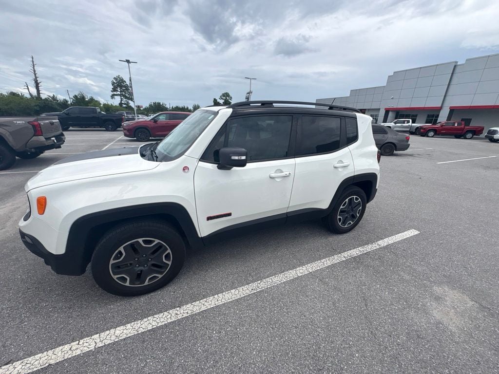 2017 Jeep Renegade Trailhawk